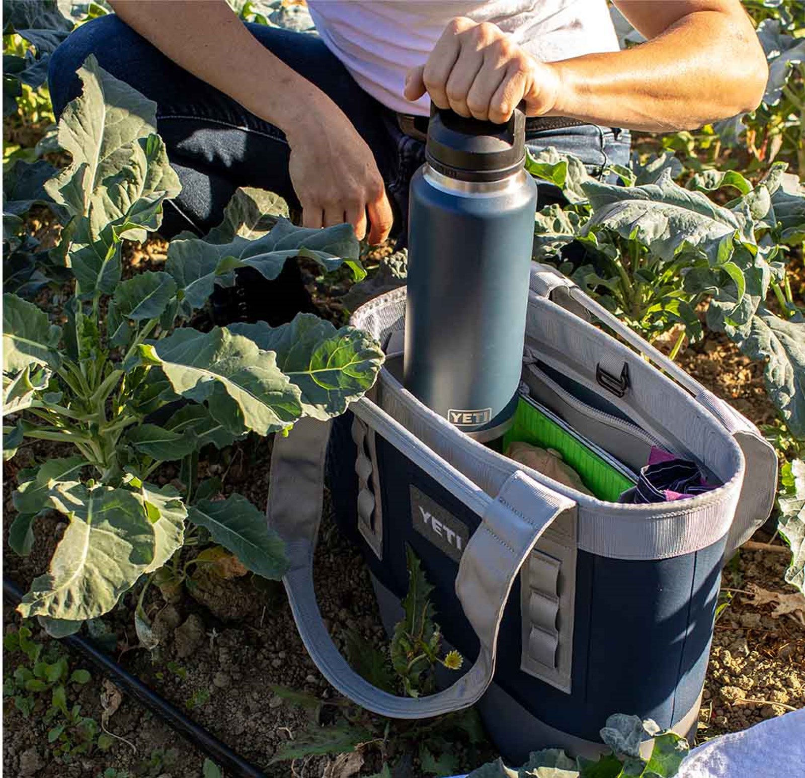Yeti drikkeflaske og køletaske.