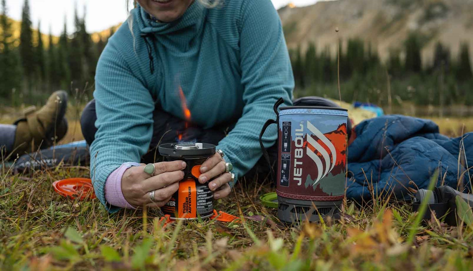 Kvinder tænder op i gasbrænder