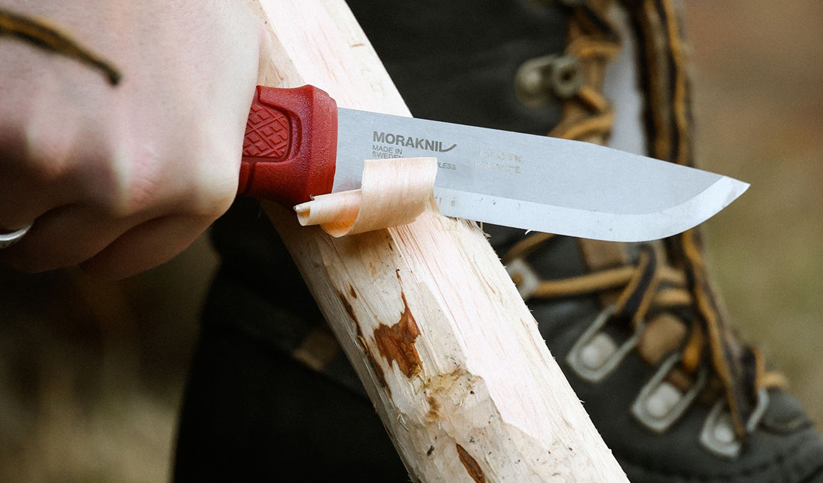 En der snitter. Se vores knive her.