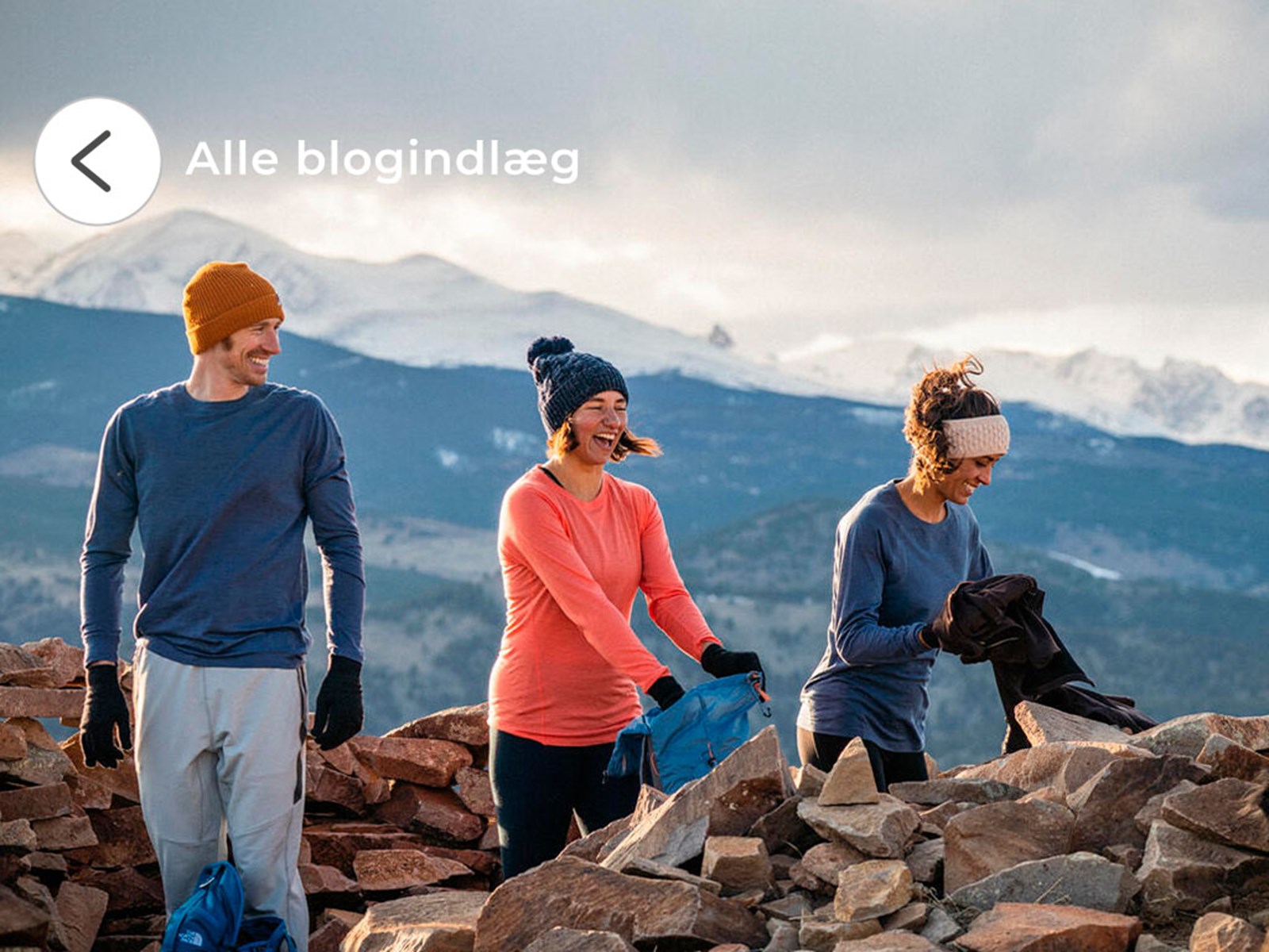 Tre personer på tur iført SmartWool baselayers.