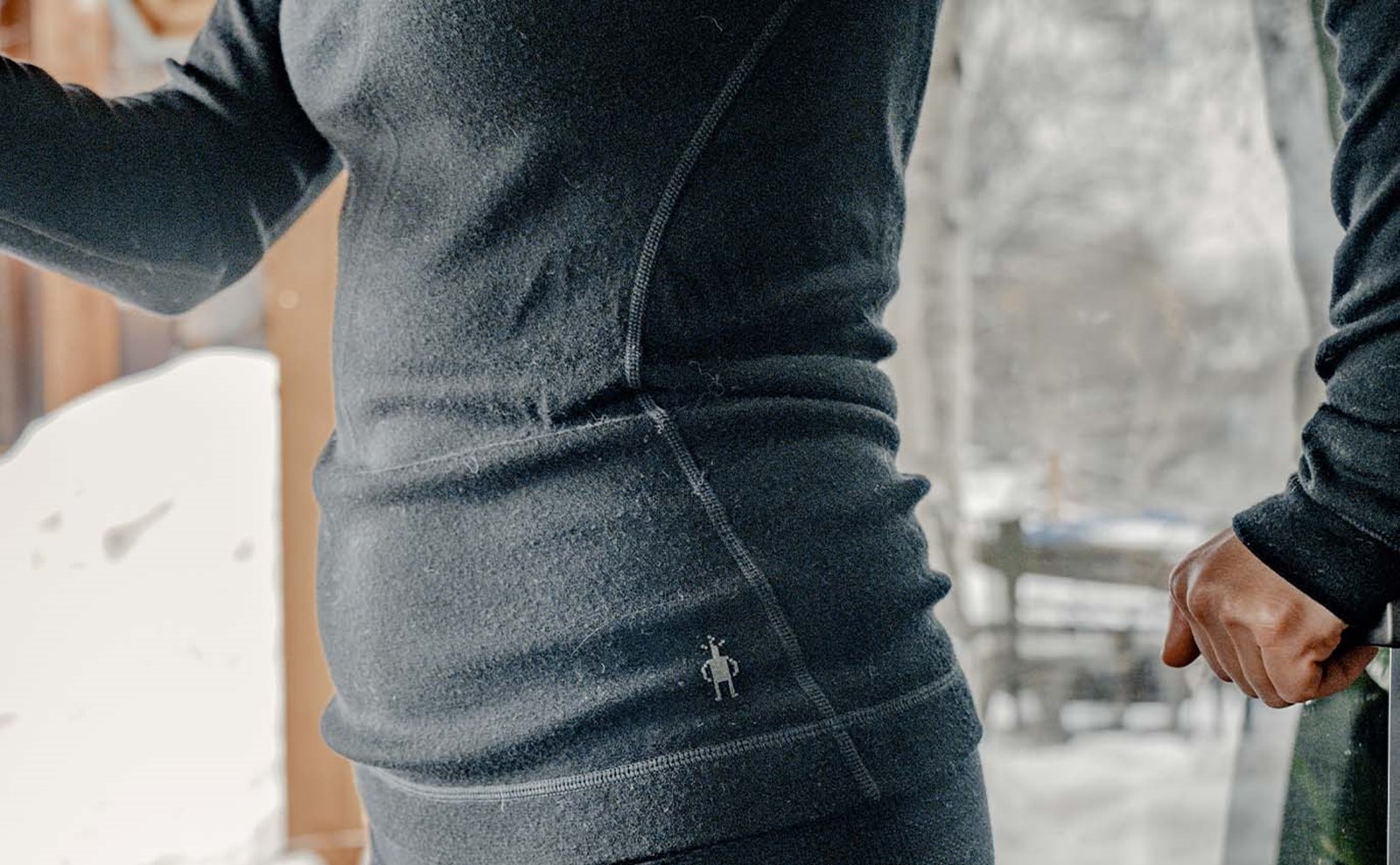 Close up af et baselayer, så konstruktionen er tydeligere.