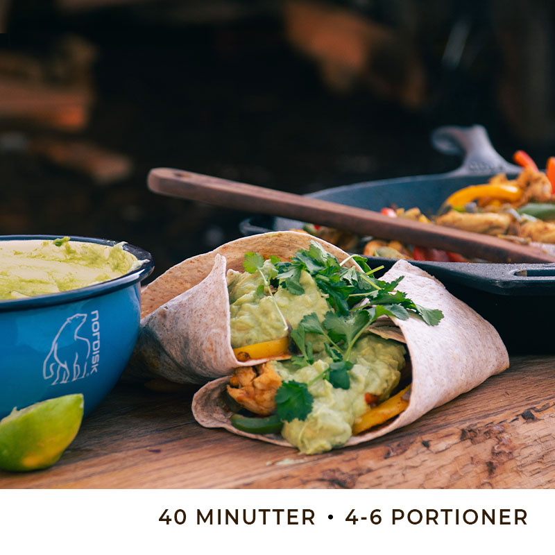 Fajitas med kylling og nem guacamole