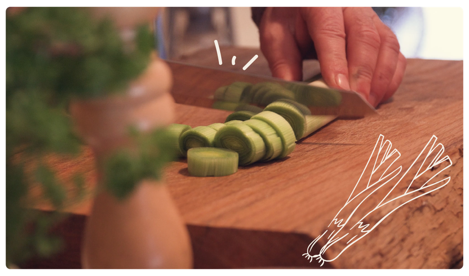 Forberedelse og tilberedning af cremet pasta med spinat og ost