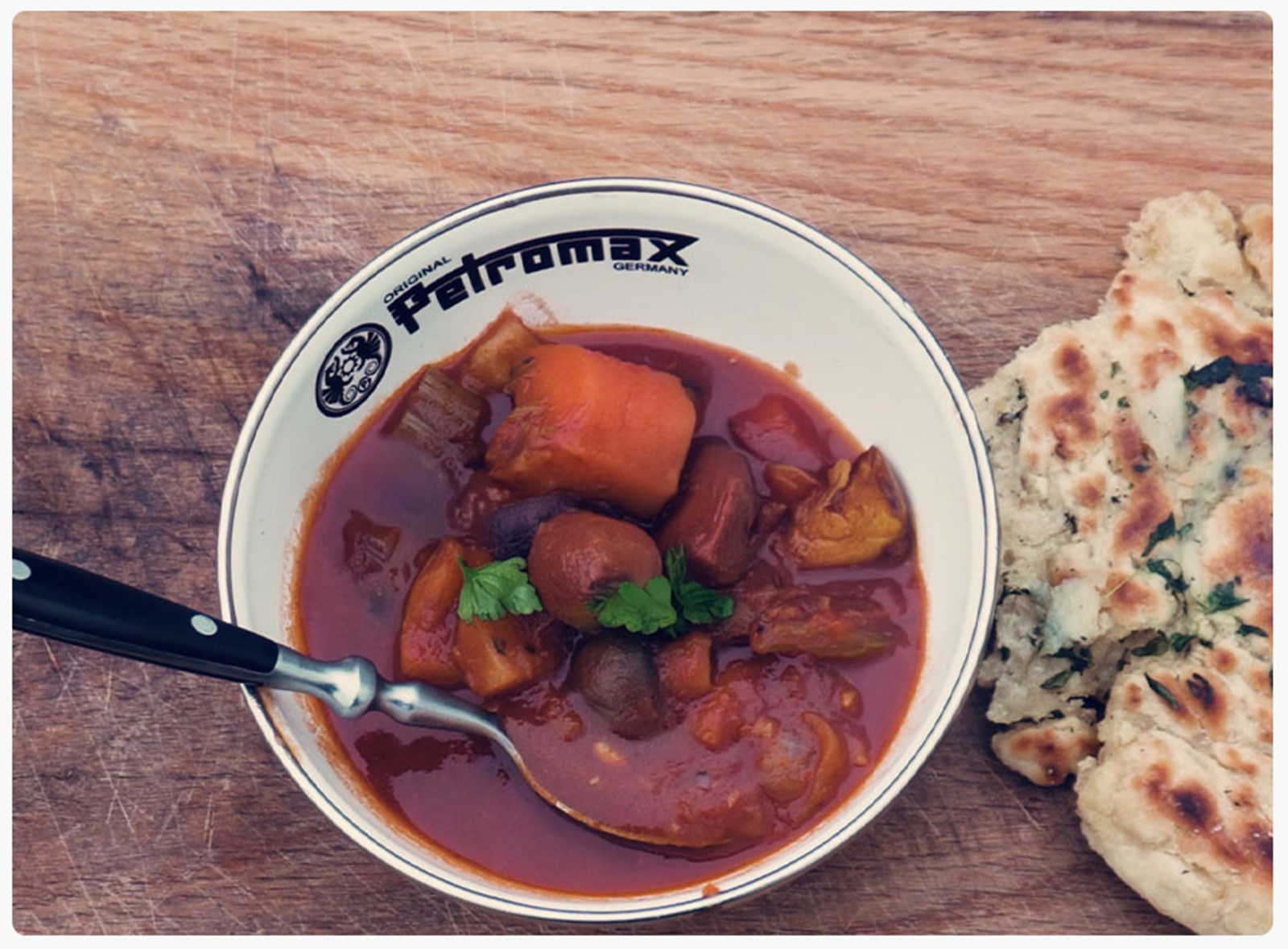 Opskrift på vintergryde på bål.