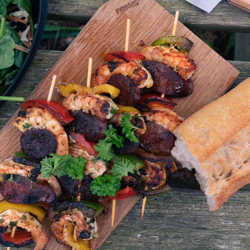 Grillspyd med rejer og chorizo
