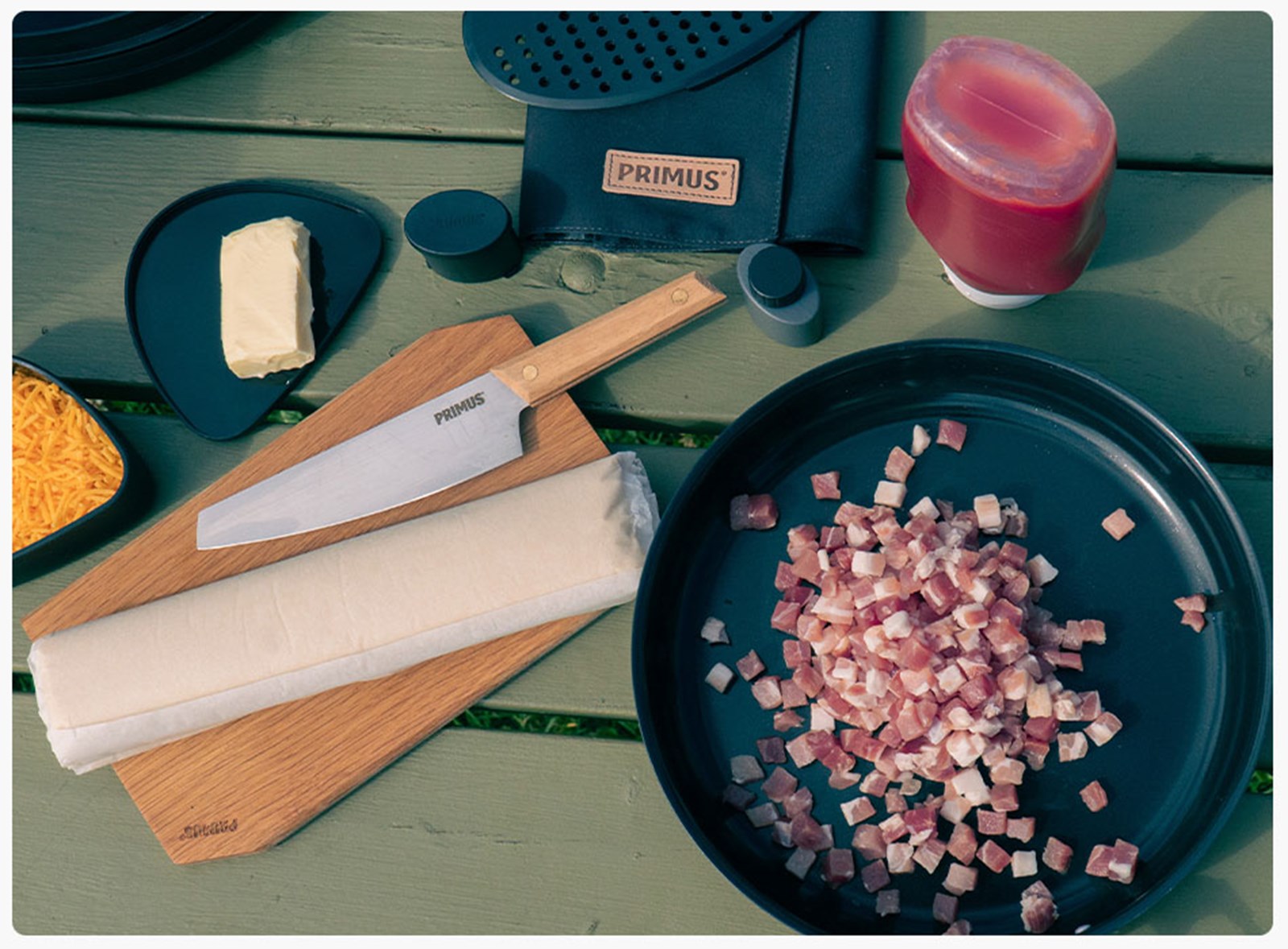 Ingredienser til nemme pizzasnegle