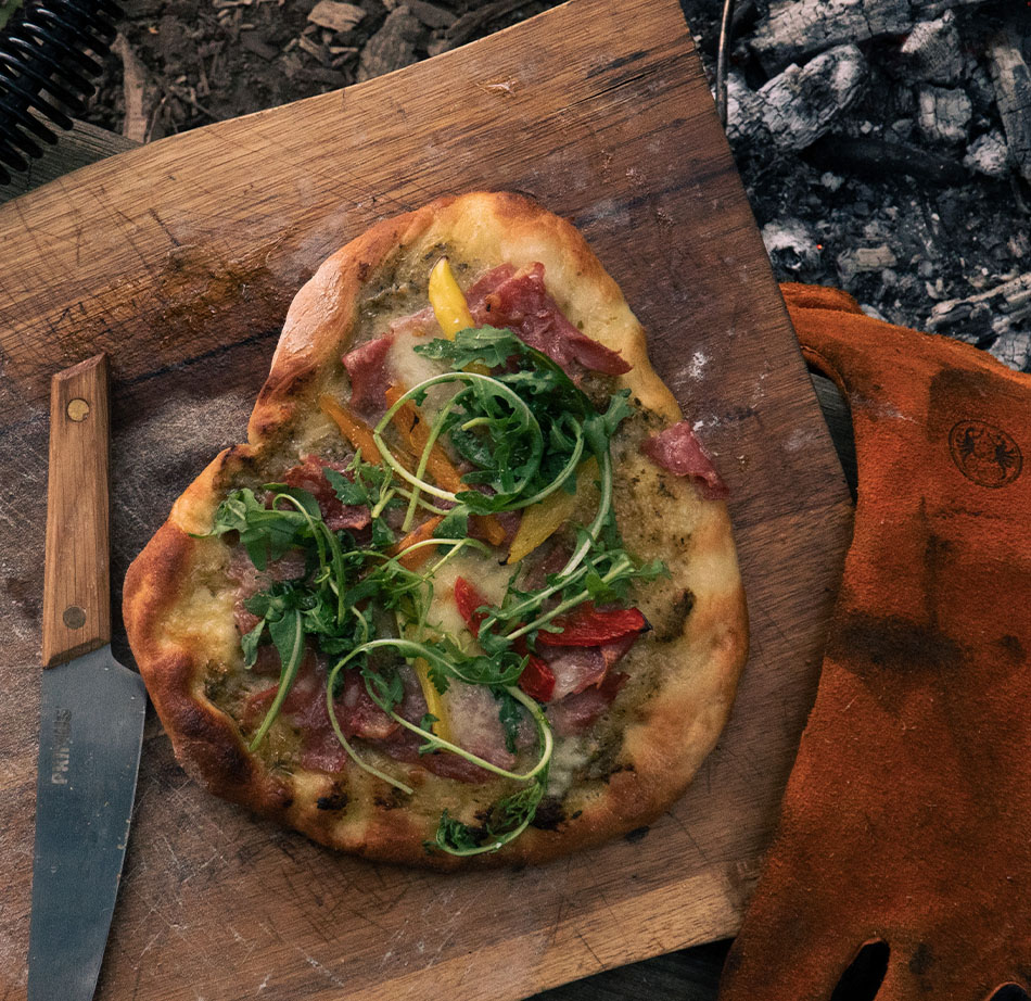 Sprød pizza i Dutch Oven